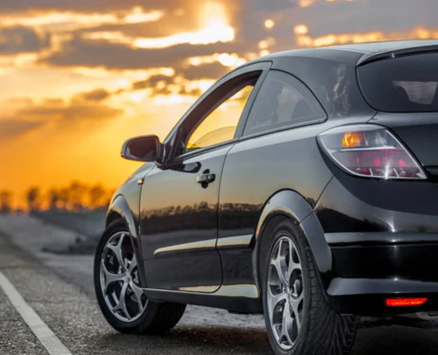 Top Car Gadgets: Smart Tools to Upgrade Your Drive