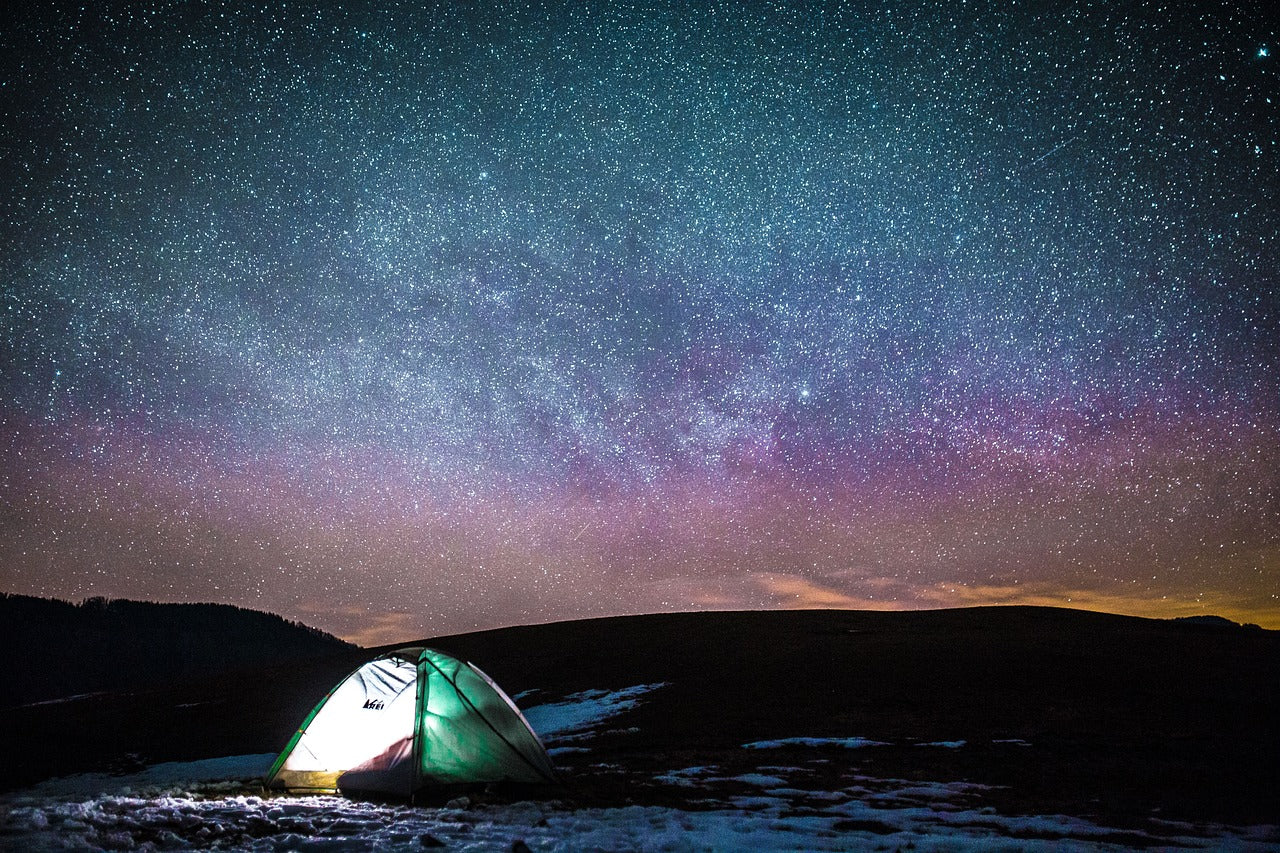 Kamperen gemakkelijk gemaakt: slimme tips voor een comfortabele vakantie in de buitenlucht
