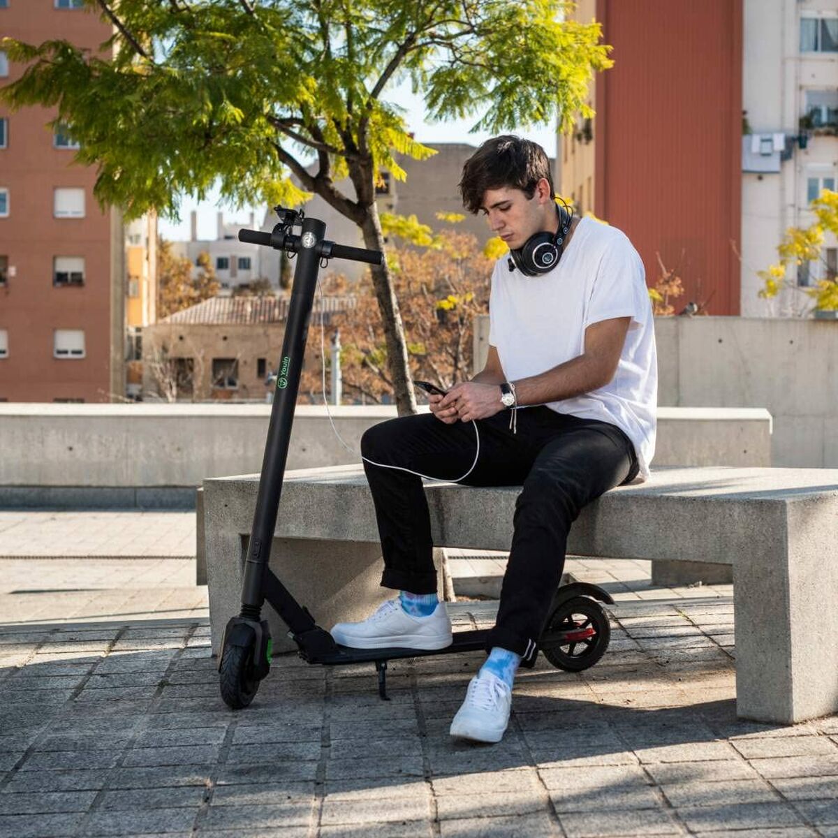 Universal Smartphone Mount for Bikes Youin Black