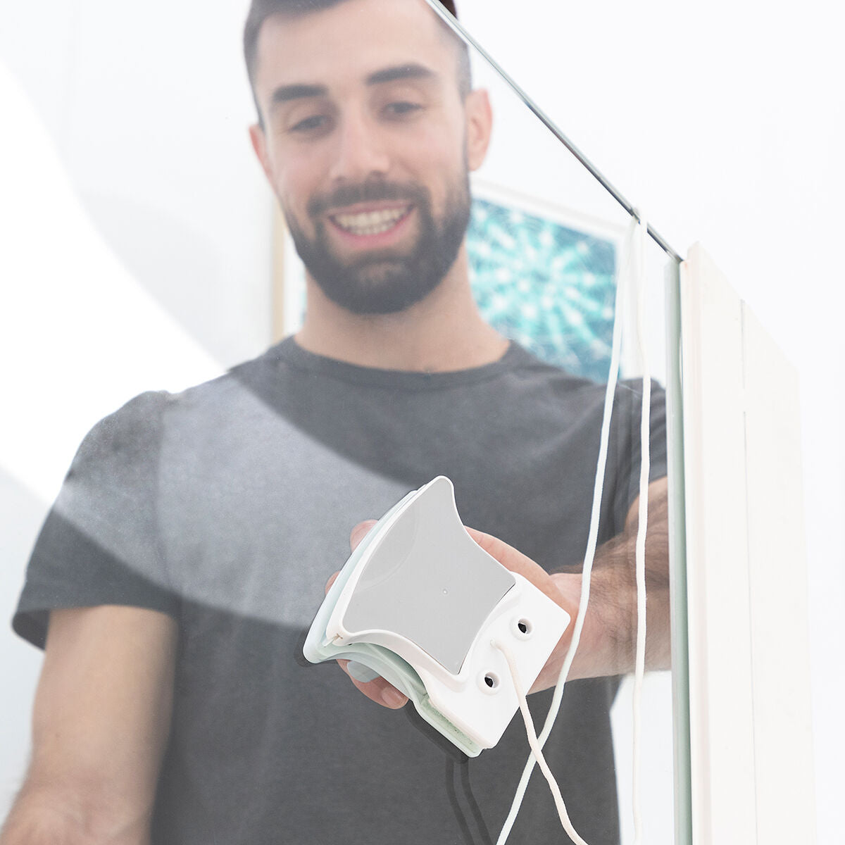 Magnetic Window Cleaner