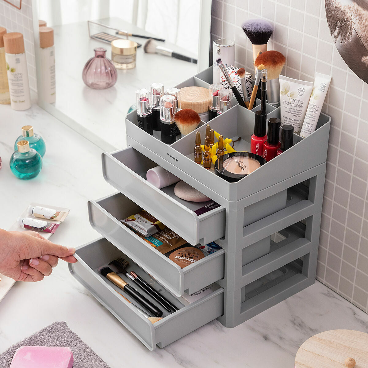 Make-up organizer Makers