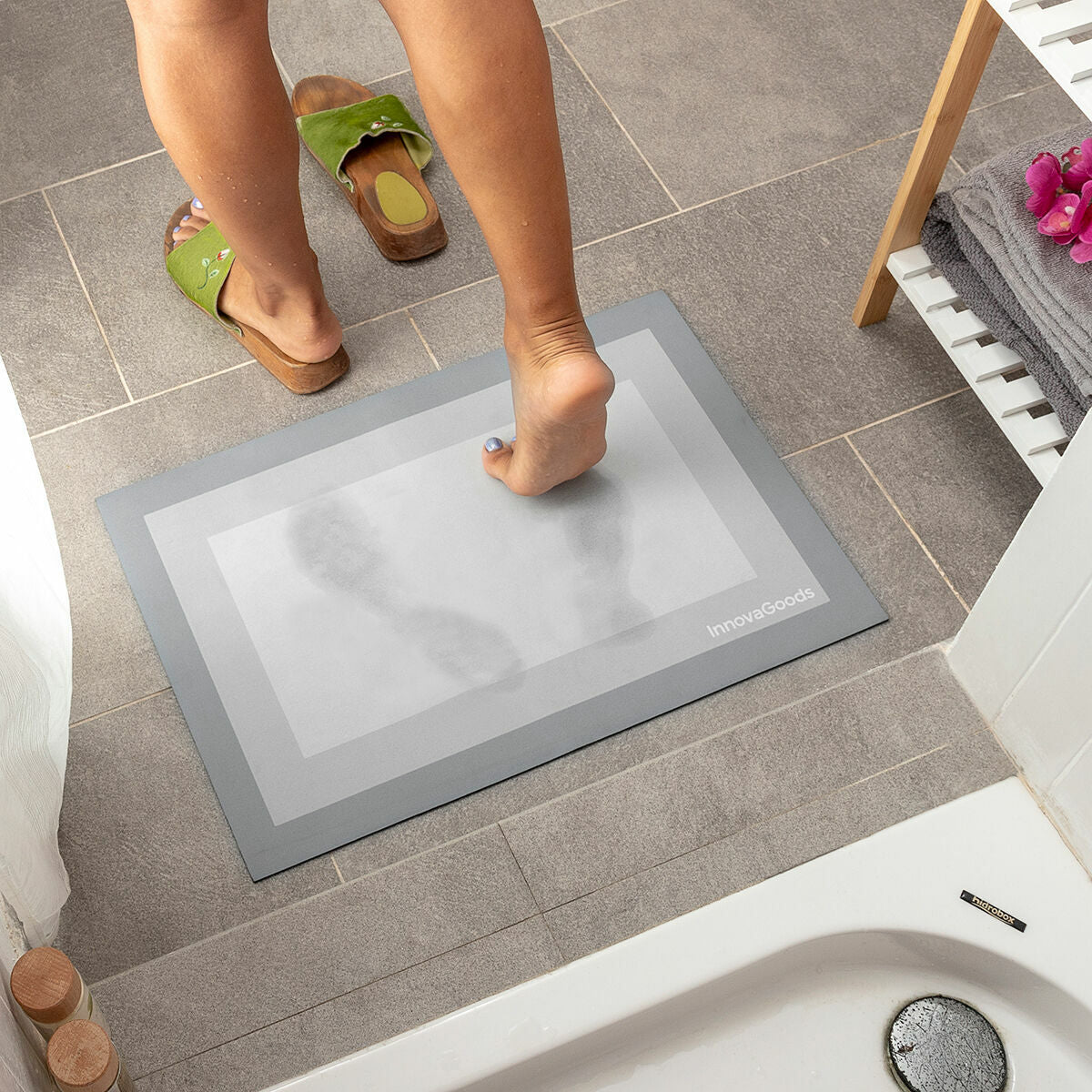 Super Absorbent Bath Mat