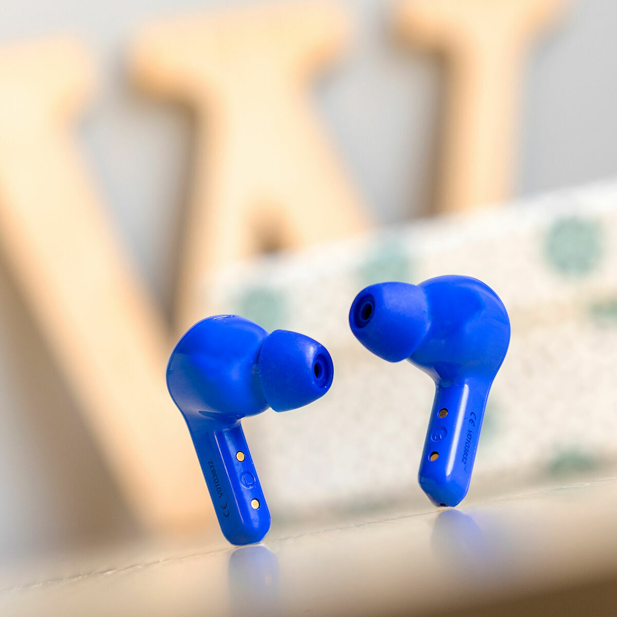 Wireless Earphones with Charging Case Blue