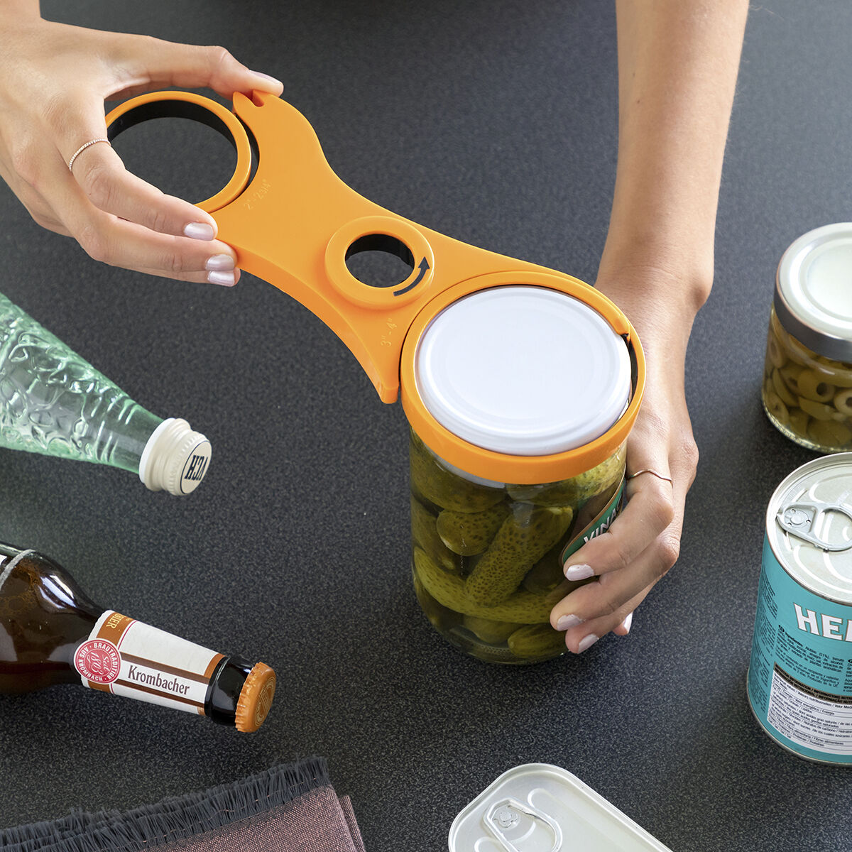 5-in-1 Multi-Purpose Jar Opener