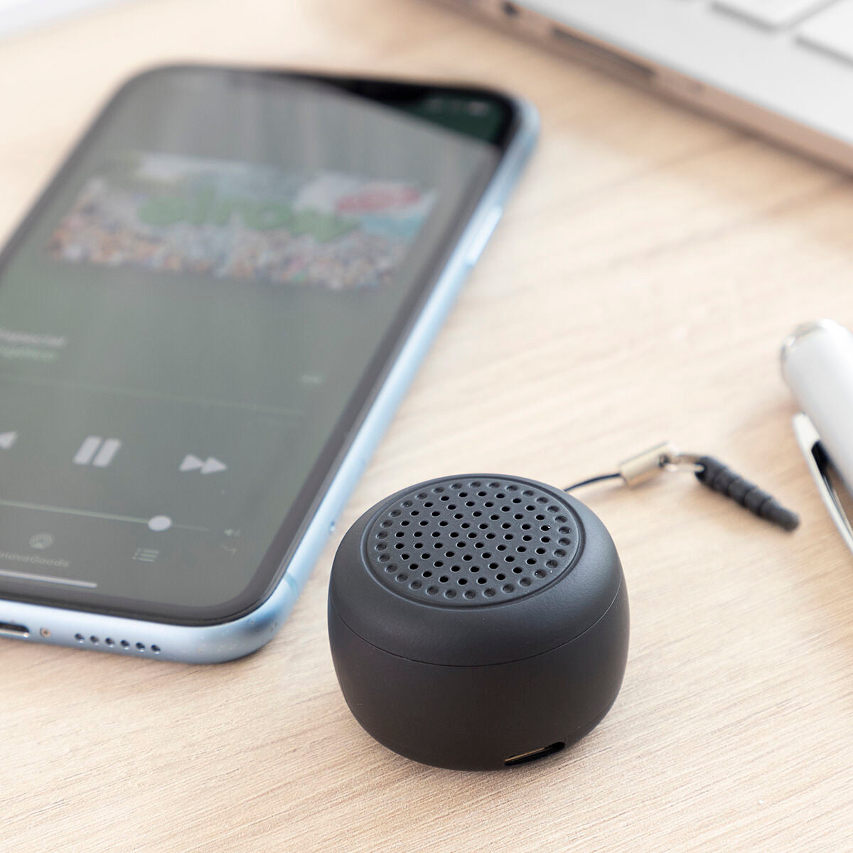 Mini altavoz inalámbrico portátil recargable Miund