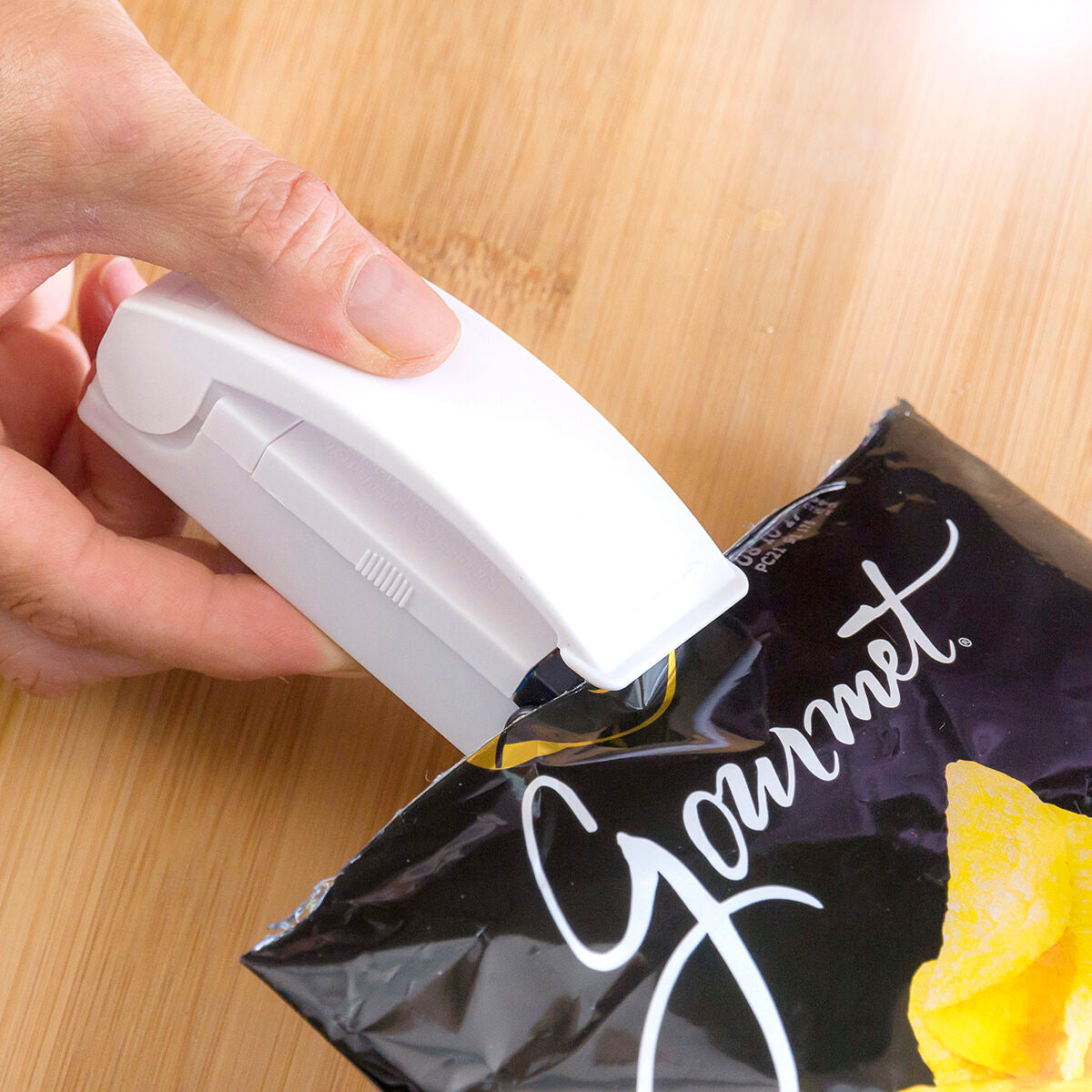 Bag Sealer with Fridge Magnet