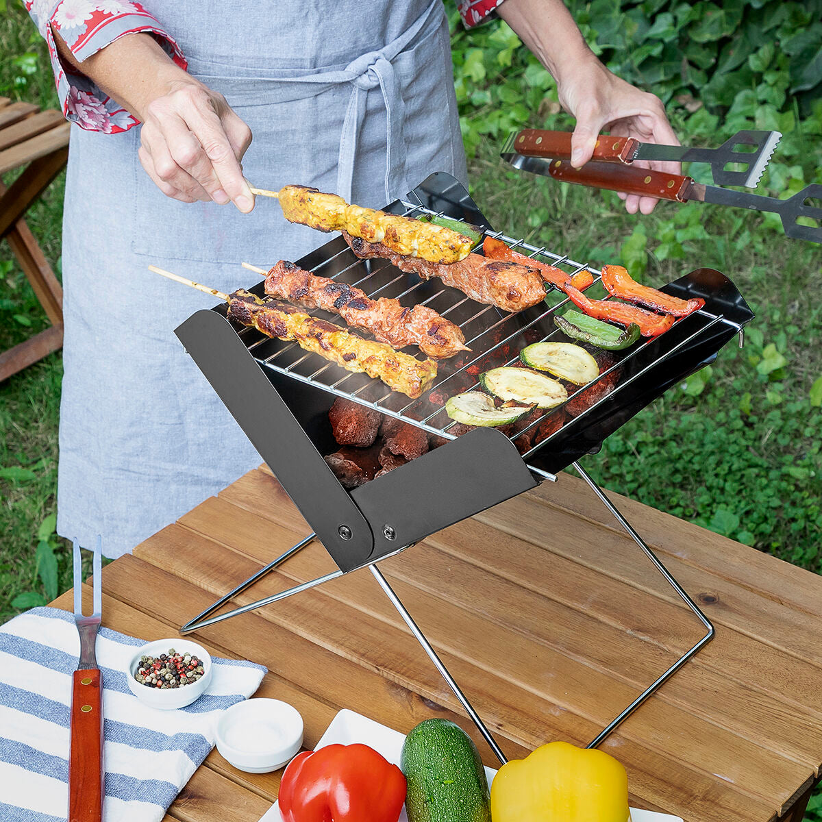 Mini Folding Portable Barbecue for Charcoal Foldecue