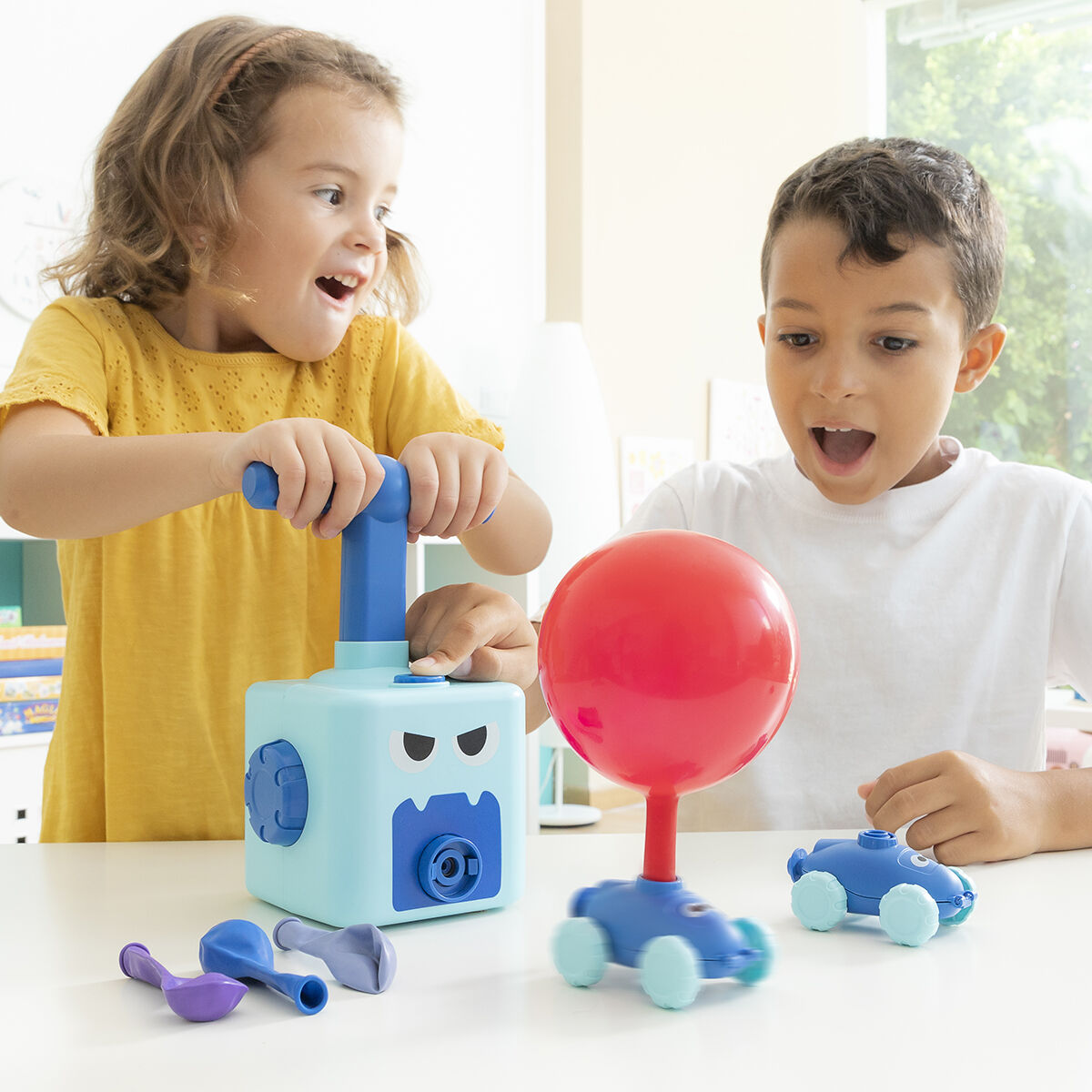 2-in-1 Car and Balloon Launcher Toy