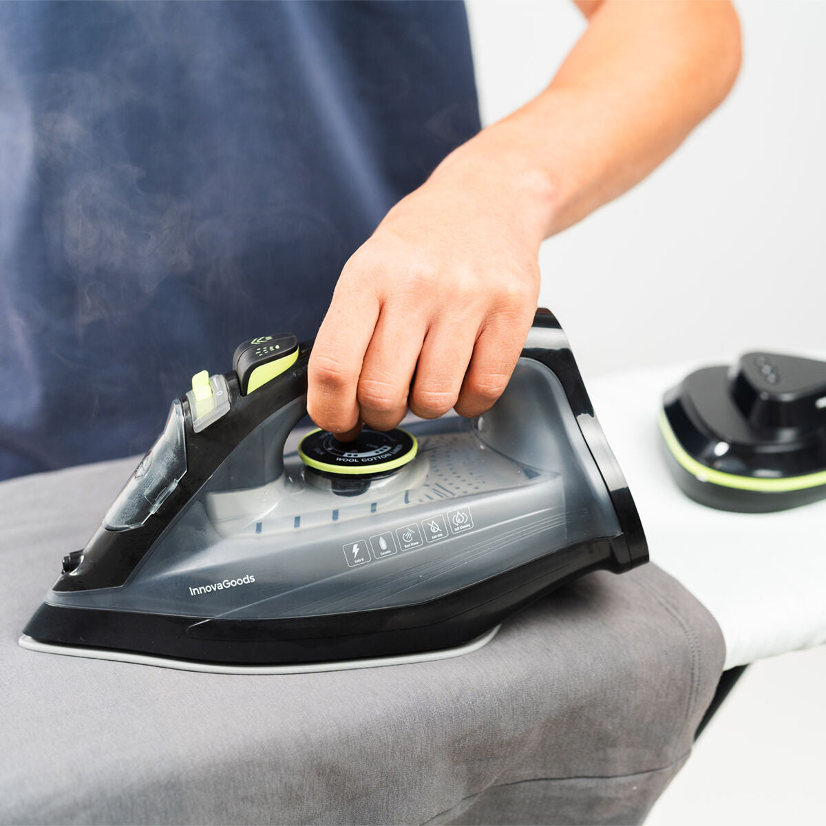 2-in-1 Cordless Steam Iron 400 W 20-30 g/min